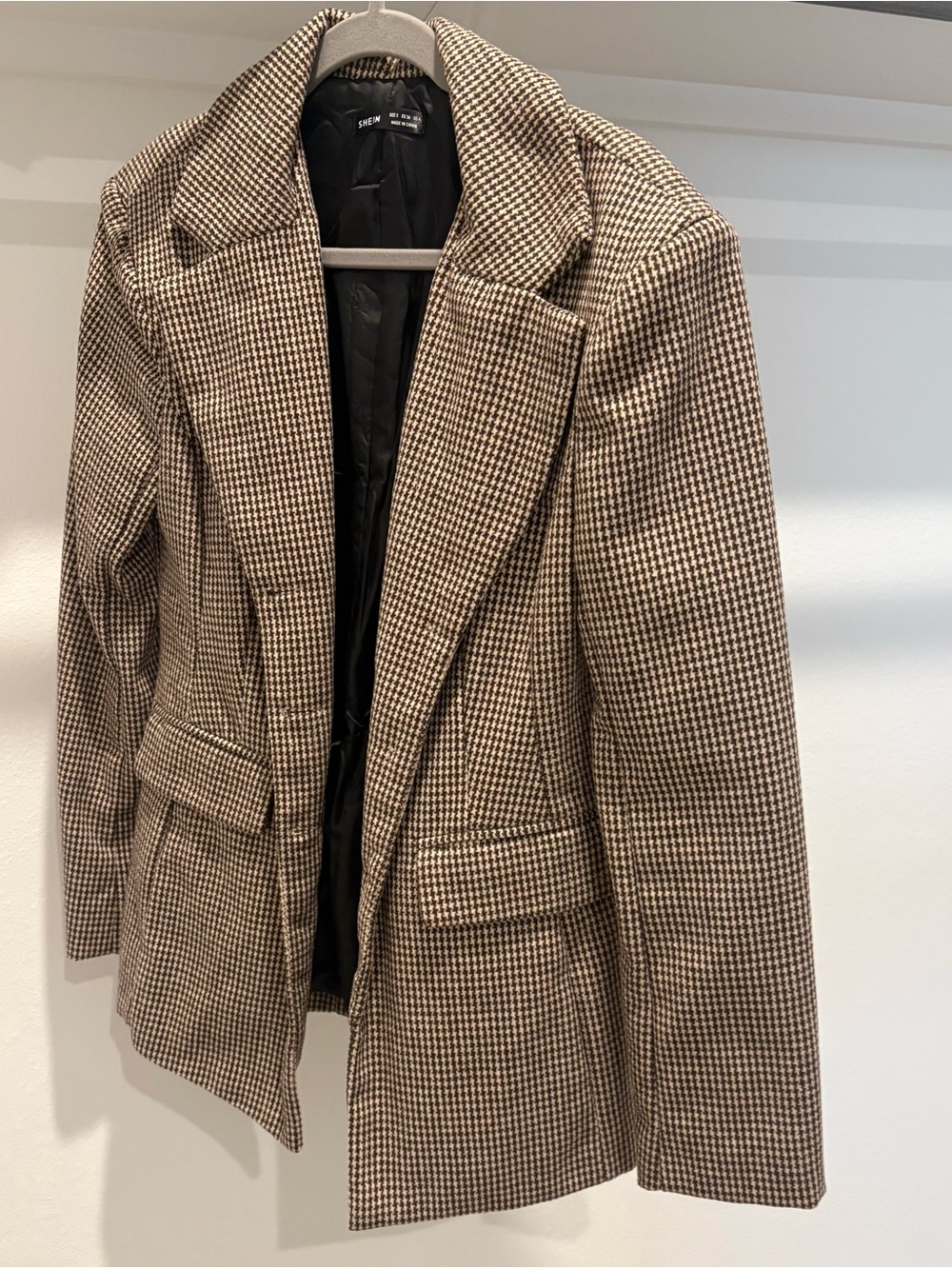 SHEIN Brown & Cream Houndstooth Blazer
